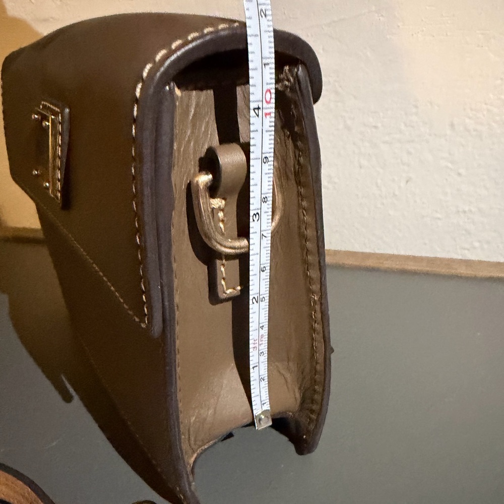 Dooney & Bourke Brown Leather Shoulder Bag - Picture 8 of 10